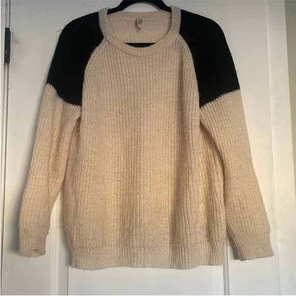 IRO Black and Cream Sweater sz M - Picture 2 of 9